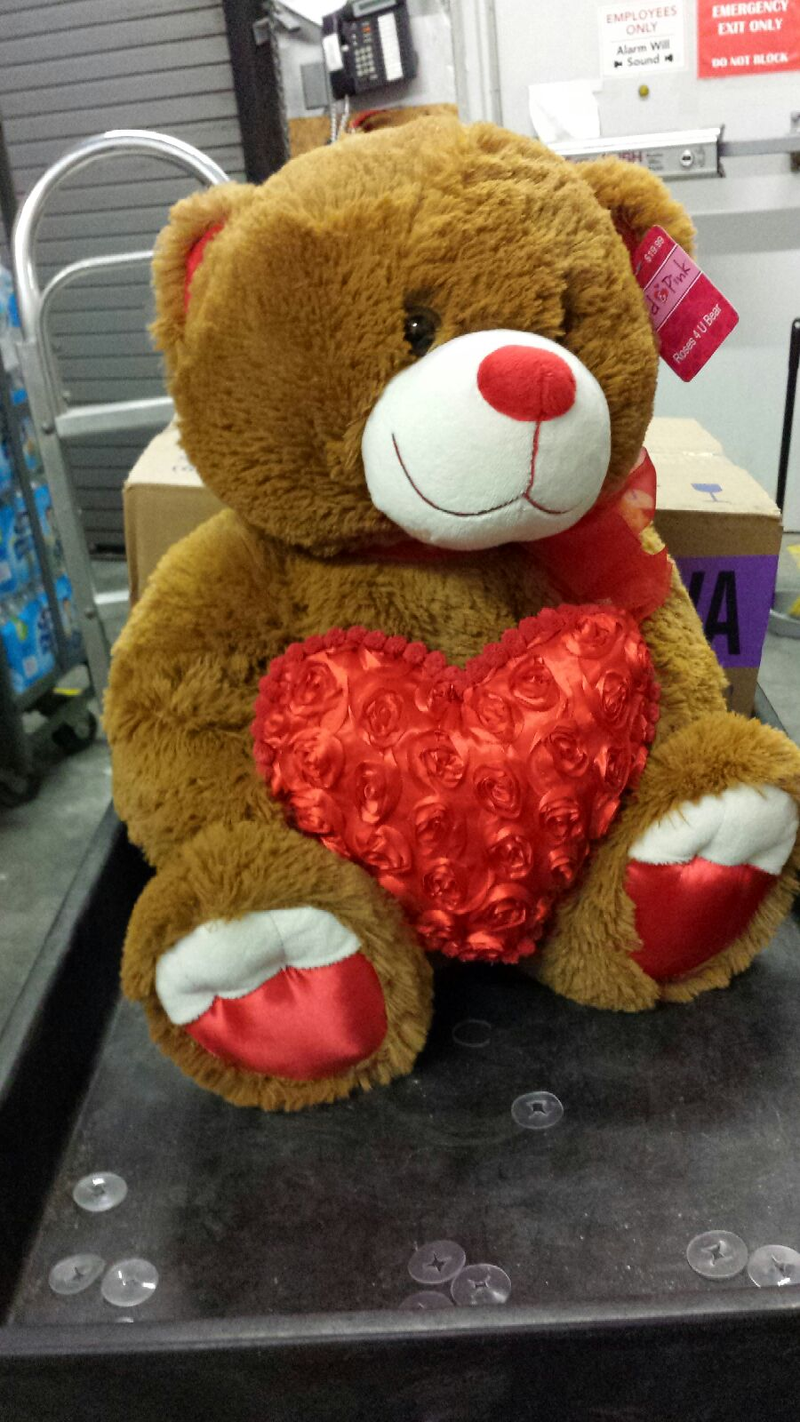 Illustration for article titled Your Valentines Day Candy Has Been Sitting in a CVS Stockroom for 2 Weeks Now